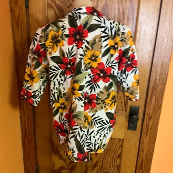 Vintage 80s tropical flowers oversized shirt - Picture 6 of 9